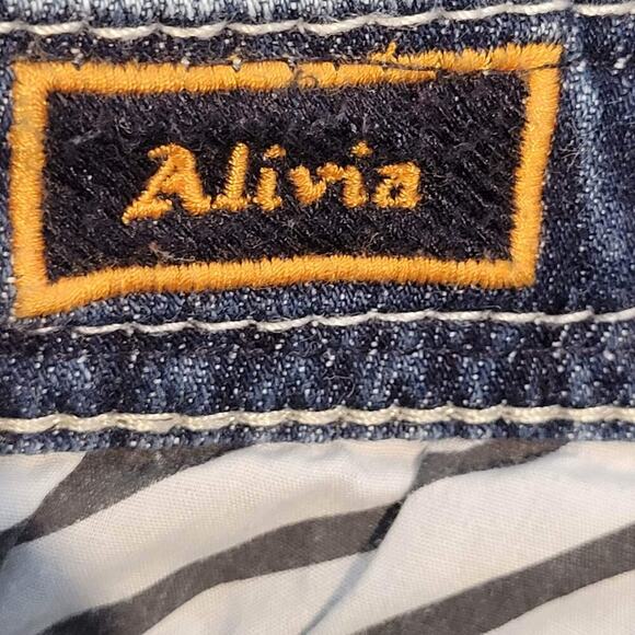 Rock Revival Jeans Womens Size 26 Straight Leg Medium Wash Embellished Raw Hem - Picture 4 of 11